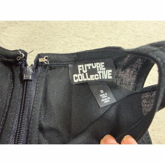 Future Collective Midi Dress Womens Size 10 Black Sleeveless Round Neck - Picture 2 of 9